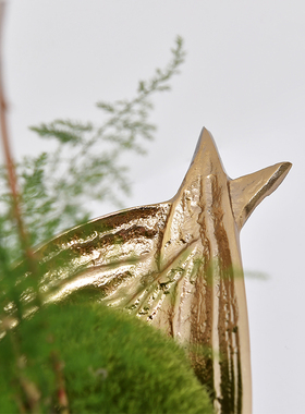 北欧式风铝制树叶造型果盘摆件