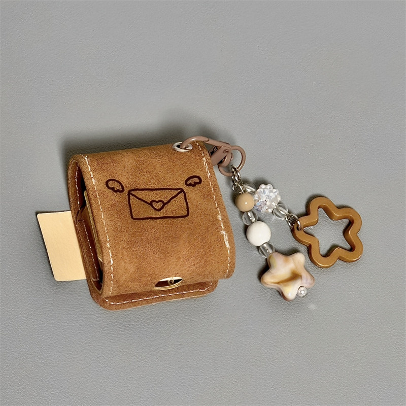 适用Airpods pro3耳机保护套秋冬棕色HelloKitty苹果耳机套AirPods1/2代/3保护壳带吊坠airpods4代蓝牙耳机壳,淘宝优惠券,粉丝福利购,淘宝优惠卷