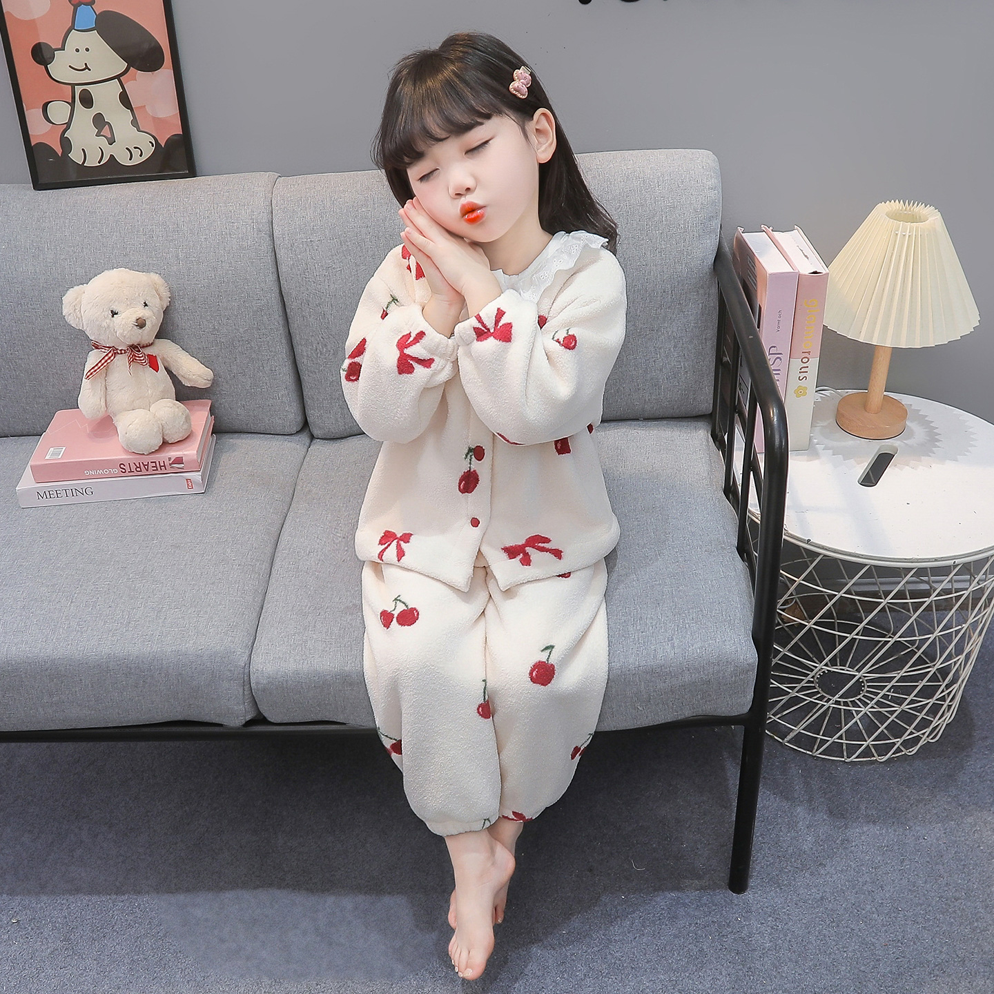 儿童法兰绒睡衣秋冬加厚款女童宝宝珊瑚绒家居服女孩公主可爱套装 - 图3