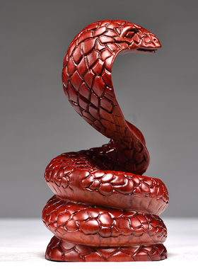 红色木质蛇摆件生肖蛇实木雕刻眼镜蛇客厅办公摆设装饰开业送礼品