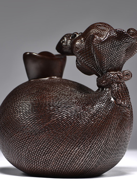 黑檀实木质雕刻十二生肖动物老鼠钱袋摆件家居客厅装饰红木工艺品