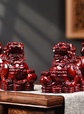 红色貔貅摆件实木公母皮丘