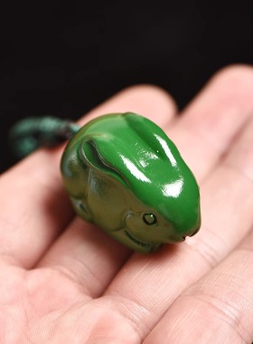 绿色木头雕刻兔子吊坠红木实木十二生肖木质木兔子吉祥物木制挂件