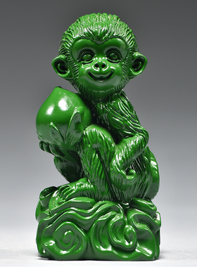 绿色木雕猴子摆件三合十二生肖