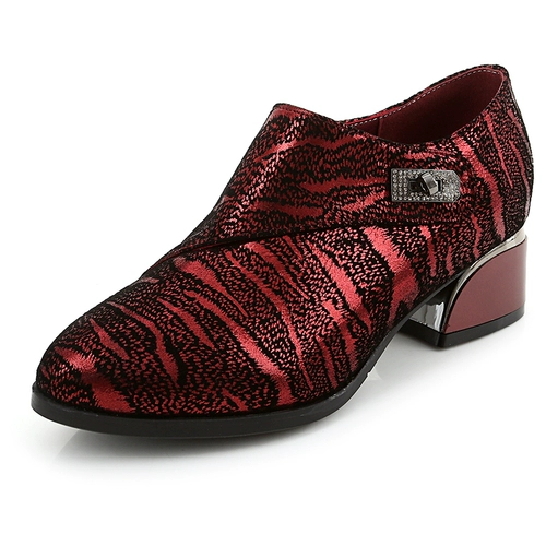 贝缇丽 Квадратная танцевальная обувь кожа дружба квадратная танцевальная обувь и водяные солдаты танцуют с мягкими танцевальными туфлями женская танцевальная туфли