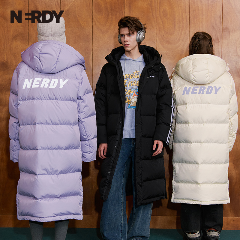 NERDY2023冬季新品经典NY双杠情侣同款保暖连帽中长款羽绒服女潮-图0