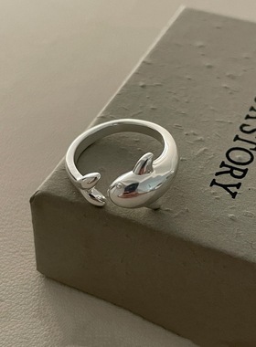 可爱海豚戒指女个性时尚新款小鲸鱼环绕S925银开口指环小众食指戒