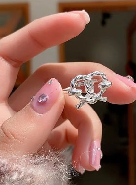 S925极简风扭结碱水面包戒指