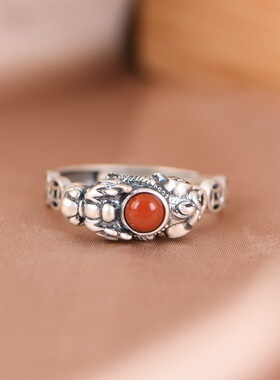 戒指复古做旧古钱币貔貅镶嵌南红