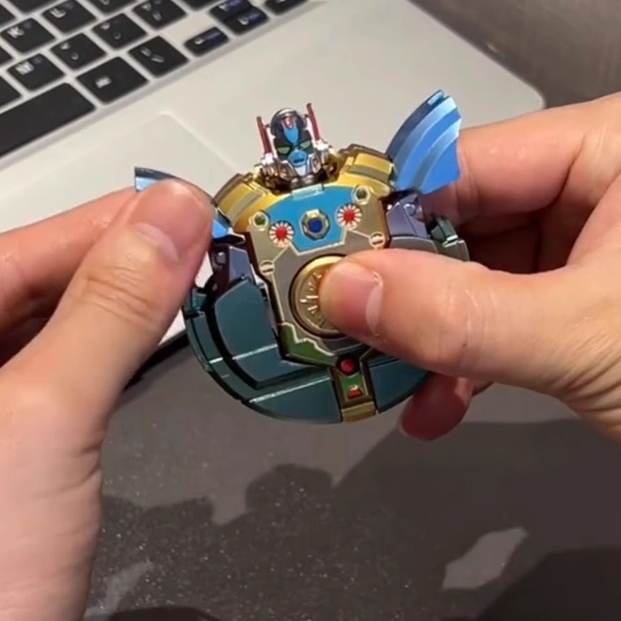 变形金刚指尖陀螺玩具变形机器人二合一可折叠旋转炫酷成人解压,淘宝优惠券,粉丝福利购,淘宝优惠卷