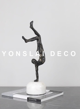 人物样板房间大堂桌面软装饰品