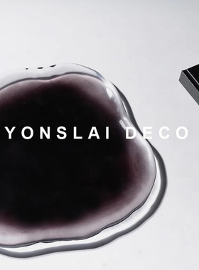 现代简约样板间差价桌面