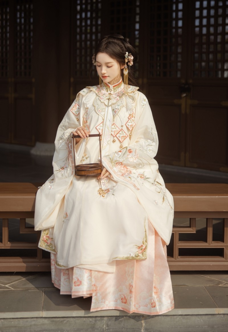 玉术【花团酥】新品原创明制云肩汉服 玉术汉服