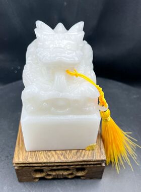 秦始皇传国玉玺仿真缺角摆件