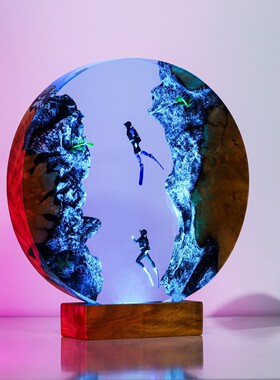 跨境Decorative resin lamp树脂灯情侣潜水员环氧树脂情人节夜灯
