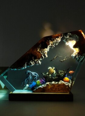 跨境Resin Gift Lamp立体模型树脂灯巨型章鱼潜水员创意树脂摆件