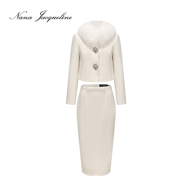 NanaJacqueline狐狸毛围脖时尚套装女品牌新款钻饰短外套弹力半裙,淘宝优惠券,粉丝福利购,淘宝优惠卷