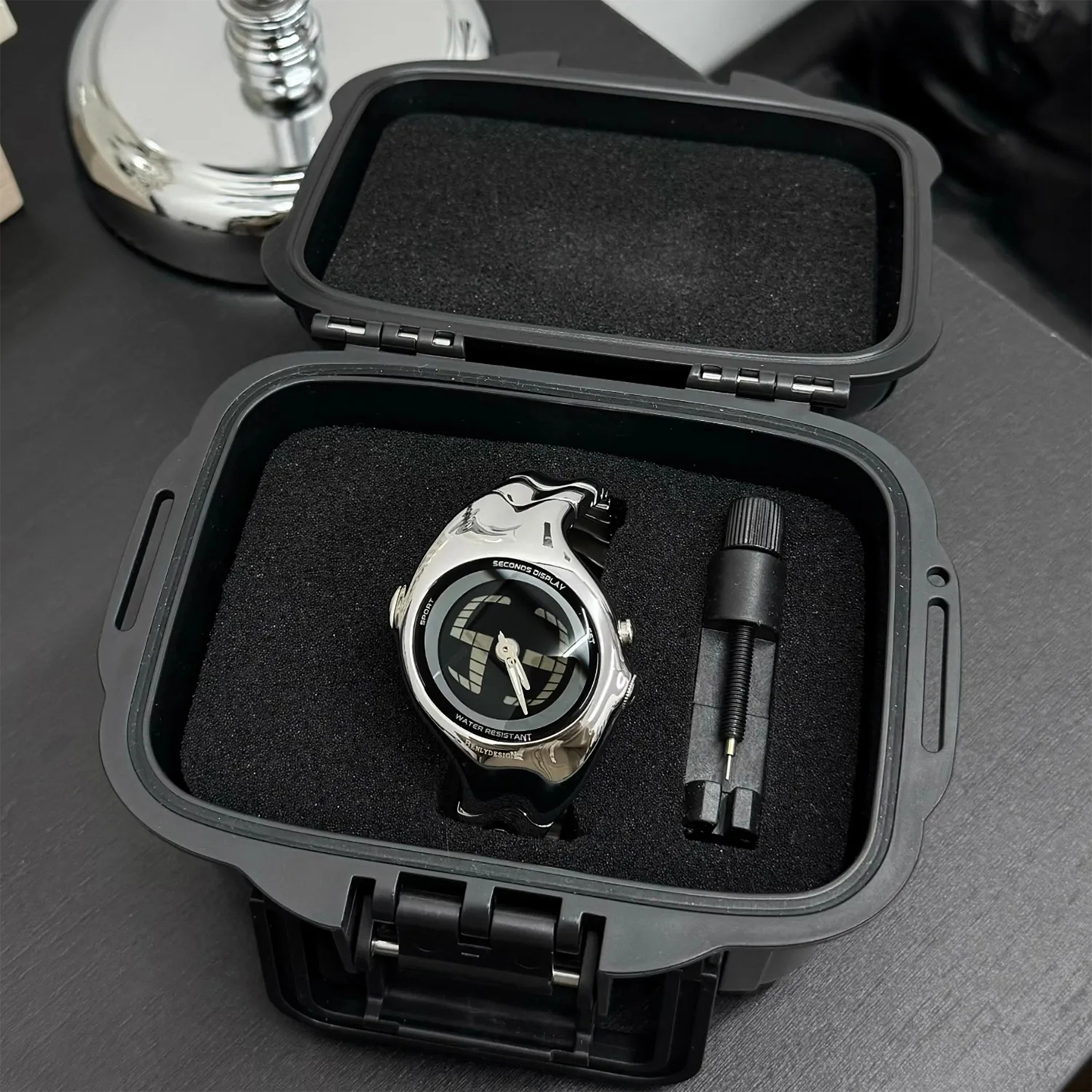 IB BENLYDESIGN跳秒鱼眼中古千禧Y2K手表男小众高级设计感GL570 - 图2