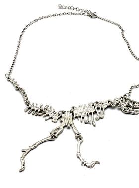 A new punk alloy decorative necklace from Europe and America