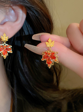 日系chrry koop电镀锆石枫叶项链套装秋冬时尚复古轻奢锁骨链