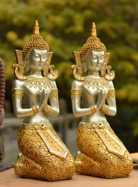 东南亚迎宾跪侍女泰国佛像