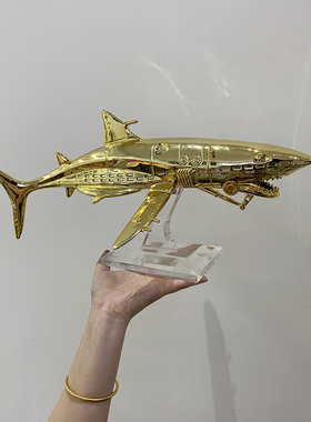 空山基客厅摆件树脂艺术雕塑