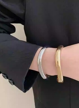 欧美2026水滴开口手镯小众简约气质金属手环时尚个性冷淡风手饰女