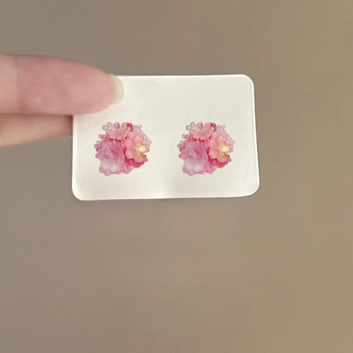 Розовые изысканные серьги, в цветочек, защита для ушей