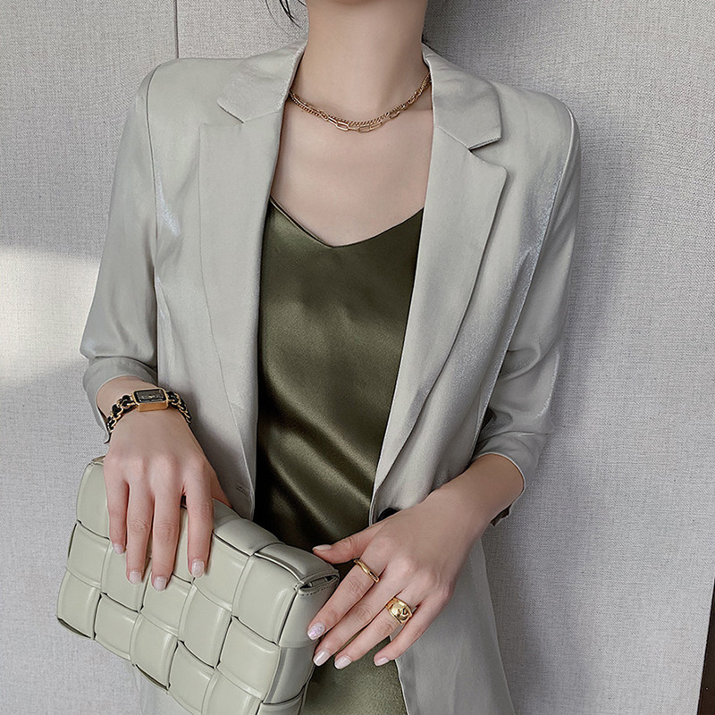 2020秋季新款醋酸吊带缎面夏连衣裙 七七嫣连衣裙