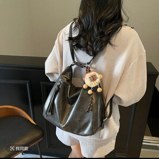 Retro Backpack 2025 Bag Women's New Single Shoulder Fashion Commuting Tote Crossbody Bag Casual Large Capacity Trend