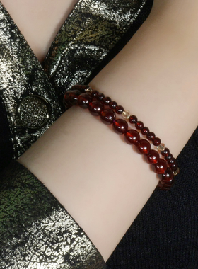 小众石榴石水晶手串送生日礼物