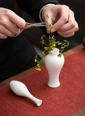 晟初新中式白瓷迷你玉净瓶装饰品