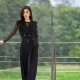 Mendes pleated ສີດໍາແຂນຍາວສົດໃສ slim ເສື້ອທີເຊີດ 2026 ພາກຮຽນ spring ໃຫມ່ pleated ເສື້ອຝຣັ່ງ bottoming