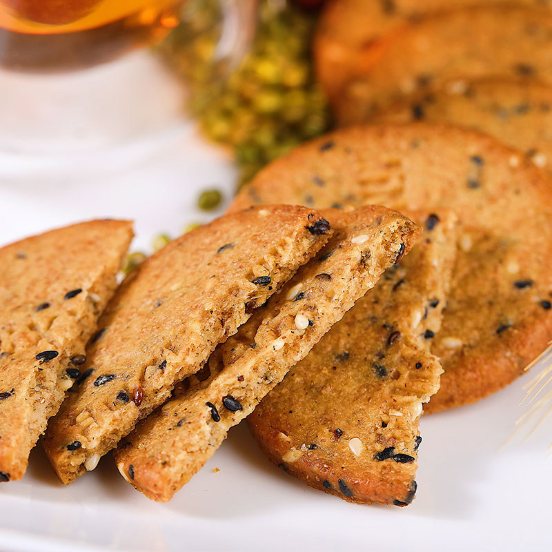 粗粮低卡压缩燕麦饼低热量孕妇饼干 金中合食品营养（消化）饼干