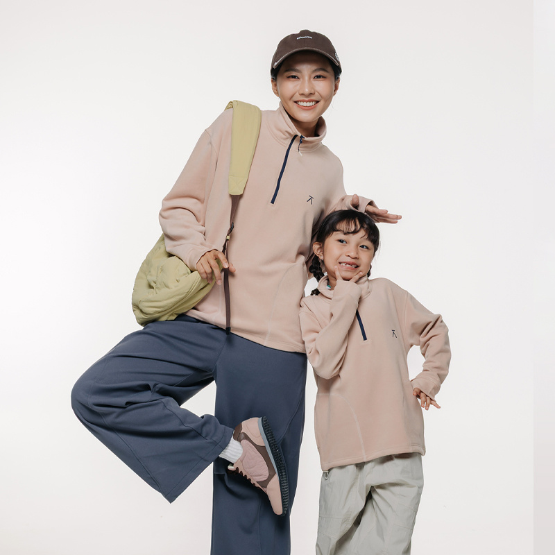 ACMEITEM爱棵米 户外亲子立领抓绒保暖针织衫休闲打底上衣男女 - 图2