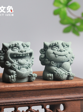 伊文兔国潮欢喜风师爷摆件