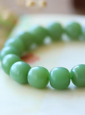 和田玉玉手串高品质玉石碧玉粉绿直切珠圆珠卡122天鉴赏期带证书