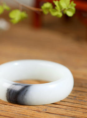 水墨飘香～和田青花籽料手镯