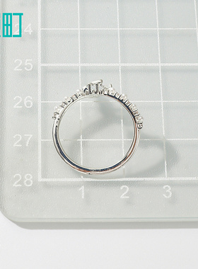 畹町精致鱼尾开口戒指