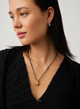 SavixMissoma水滴吊坠黑绳项链