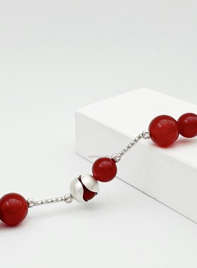 镭射天然红玛瑙碎银子拉丝手链