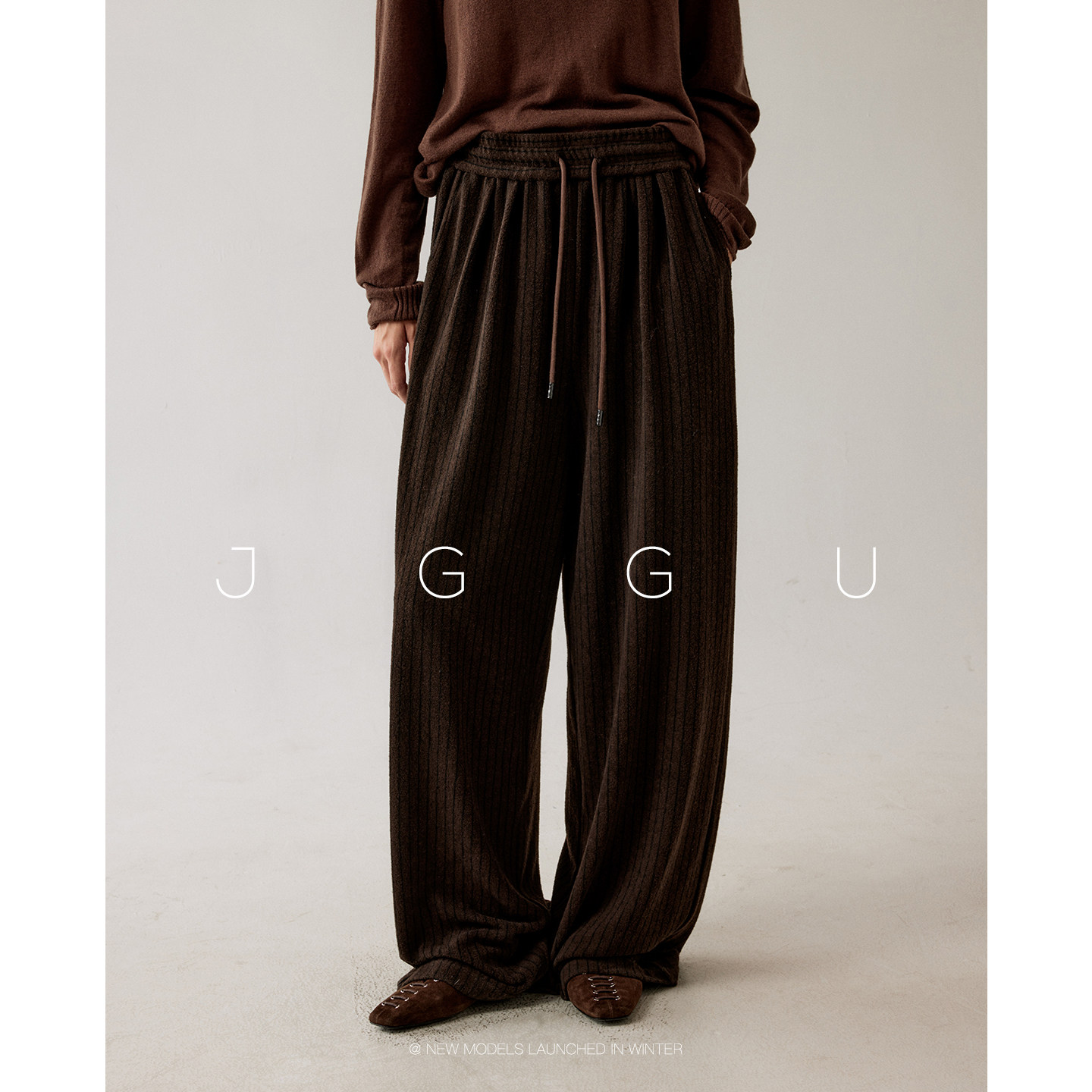 晶咕黑标JGGU 【叙事间奏】桑蚕丝羊毛混纺条纹面料松紧腰阔腿裤,淘宝优惠券,粉丝福利购,淘宝优惠卷