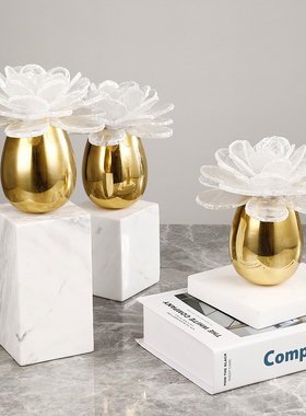 北欧风格天然客厅玄关黄铜水晶花