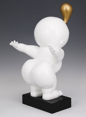 现代创意艺术品抽象吹泡泡小孩人物雕塑酒店大堂客厅玄关落地摆件