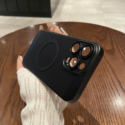 适用苹果16promax手机壳新款iphone15pro保护套14超薄透气13散热磁吸12全包17男女款8plus磨砂xsmax简约硬壳 - 图1