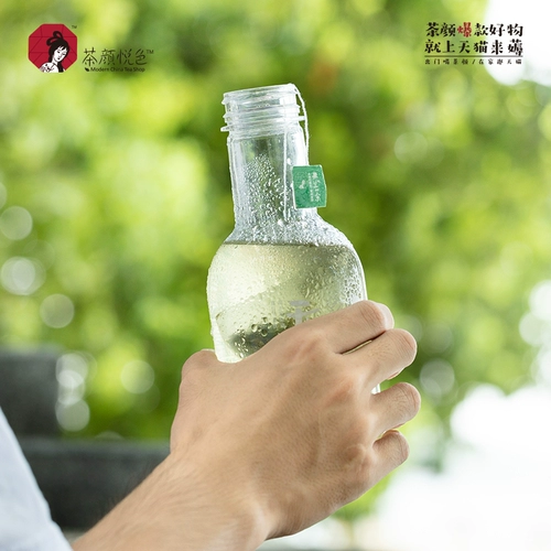 Красный (черный) чай, зеленый чай, приятный цвет