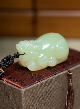 天然玉石貔貅手把件礼物