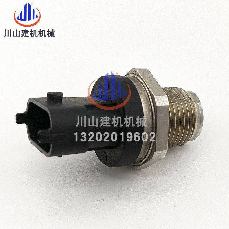 挖掘机配件PC60 130 200 360-8-8M0高压共轨压力传感器0281006325,淘宝优惠券,粉丝福利购,淘宝优惠卷