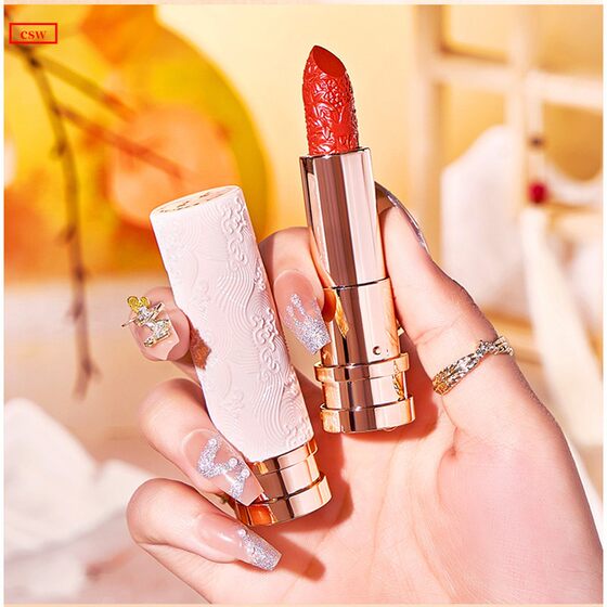 Cskyvii shikoya wave moon lipstick is moisturizing, long-lasting, natural three-dimensional repair, not easy to discolor and stick to the cup