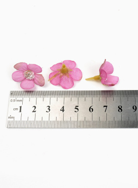 diy点缀花服饰花环剪贴小雏菊